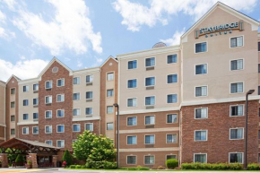 Отель Staybridge Suites Minneapolis-Bloomington, an IHG Hotel  Bloomington